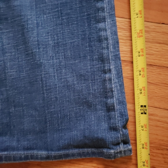 Express Stella bootleg medium wash size 8R Jeans - Picture 9 of 11